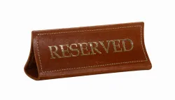 Купить табличка настольная reserved 180х70 мм – цена от завода, доставка до двери | RuOborudovanie.ru